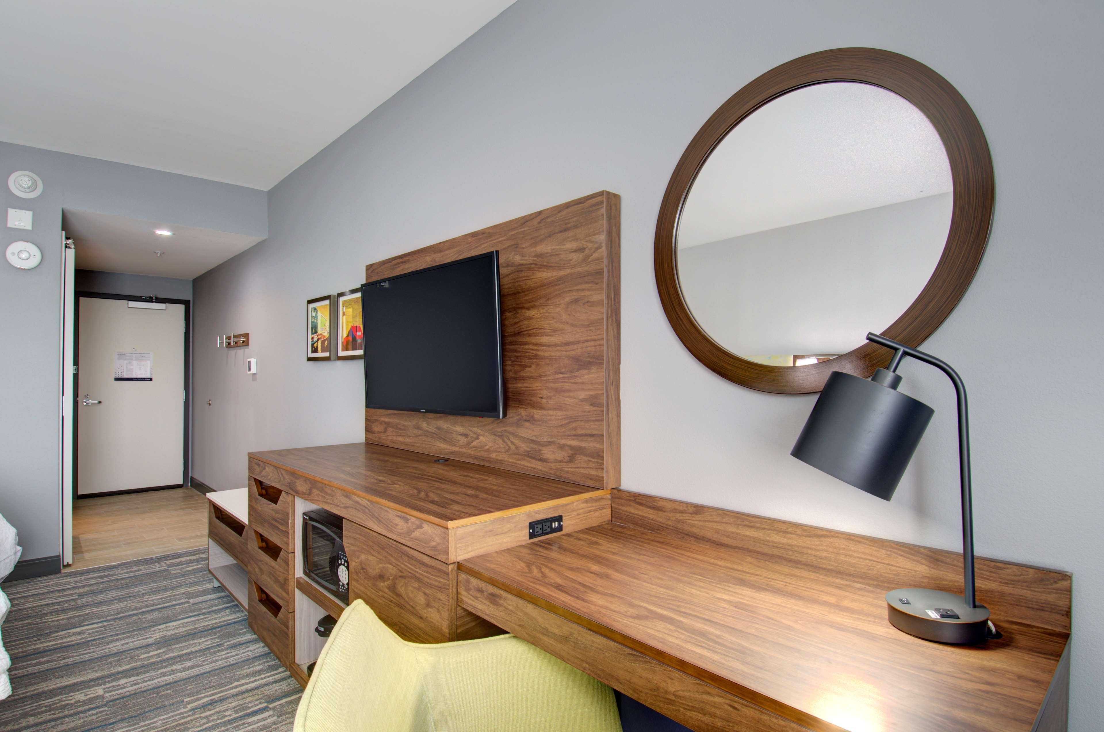 Hampton Inn & Suites Portland West Ngoại thất bức ảnh