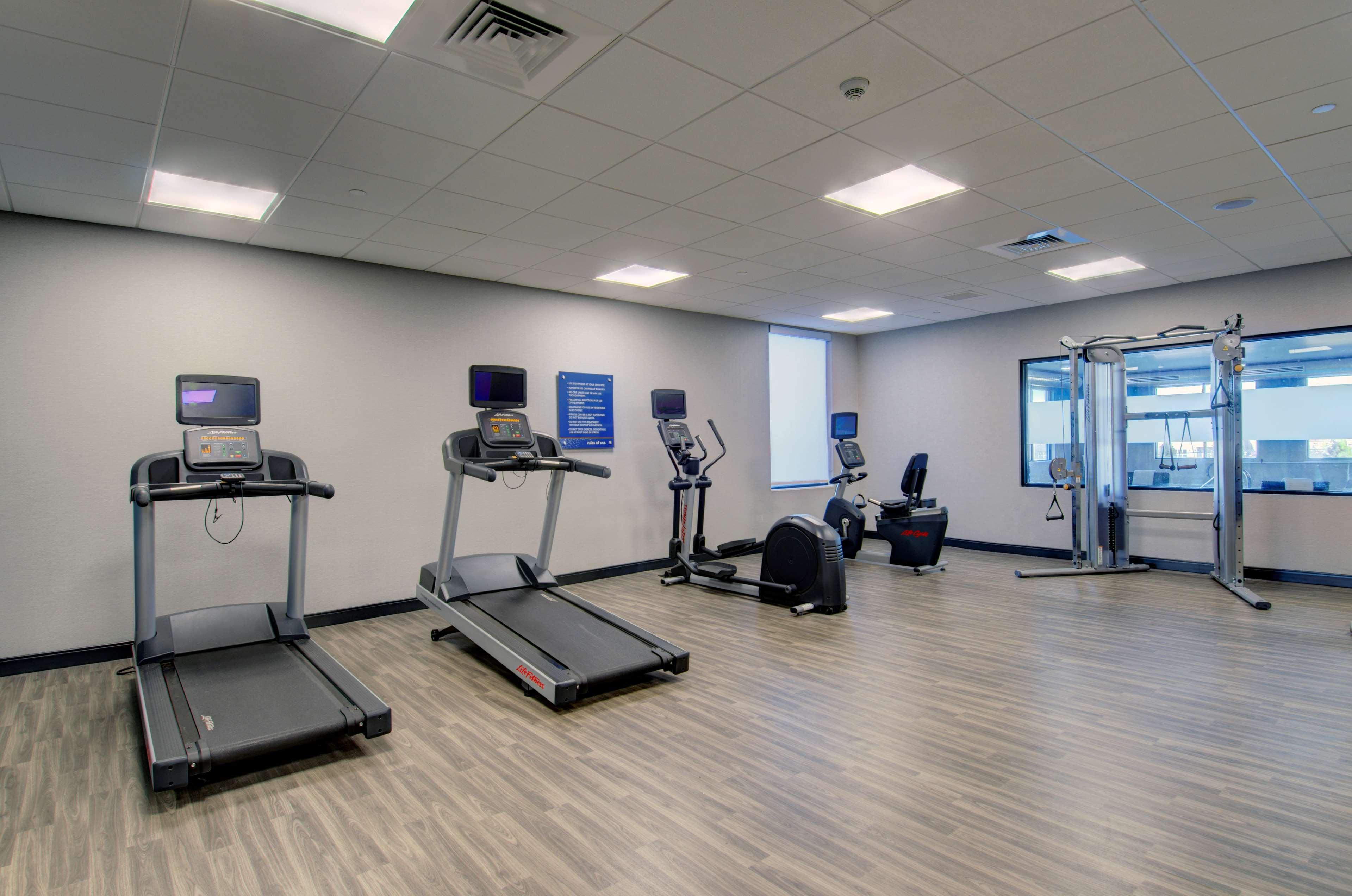 Hampton Inn & Suites Portland West Ngoại thất bức ảnh