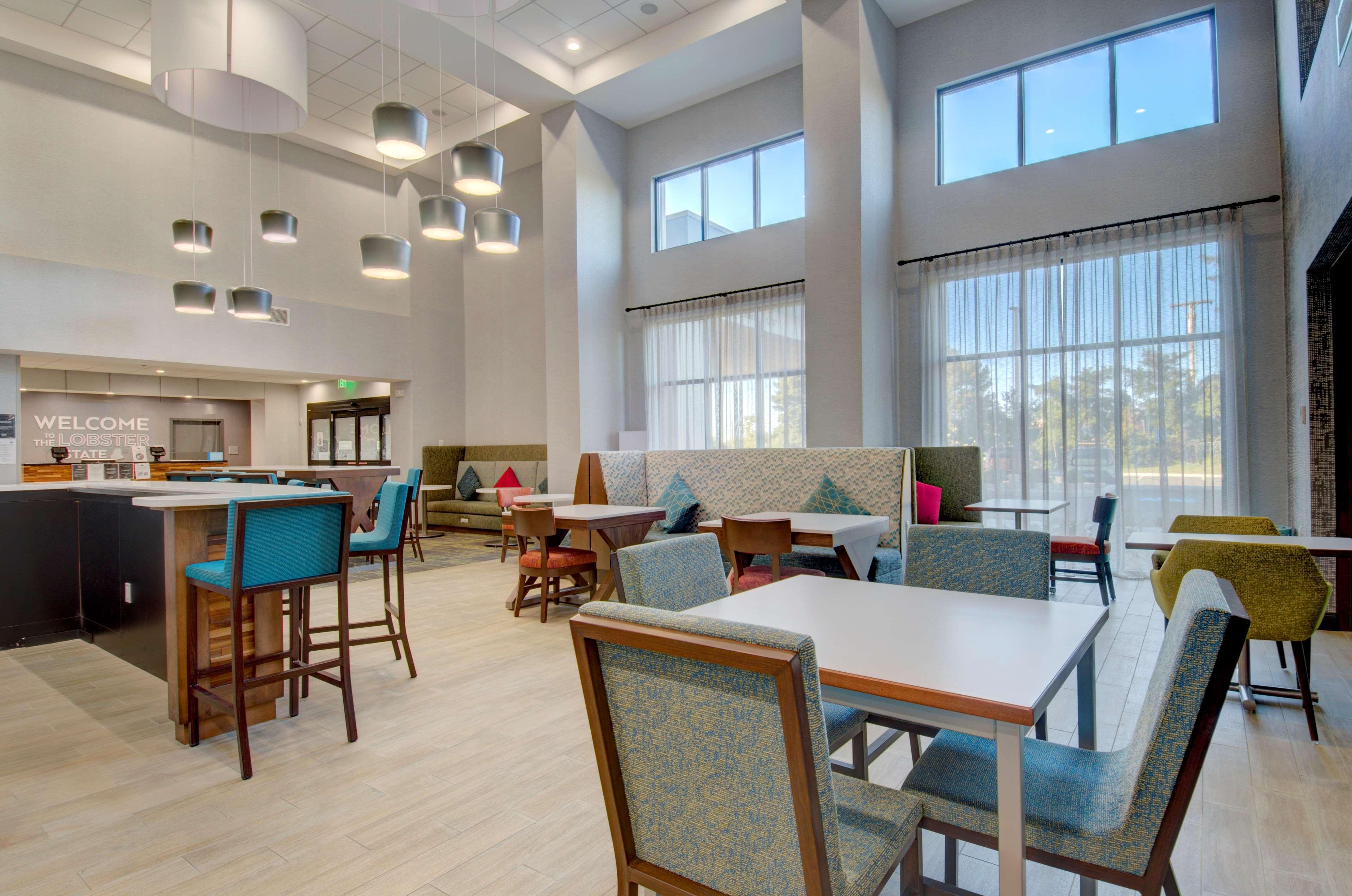 Hampton Inn & Suites Portland West Ngoại thất bức ảnh